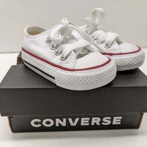 NIB White Low Top Converse Infant size 2